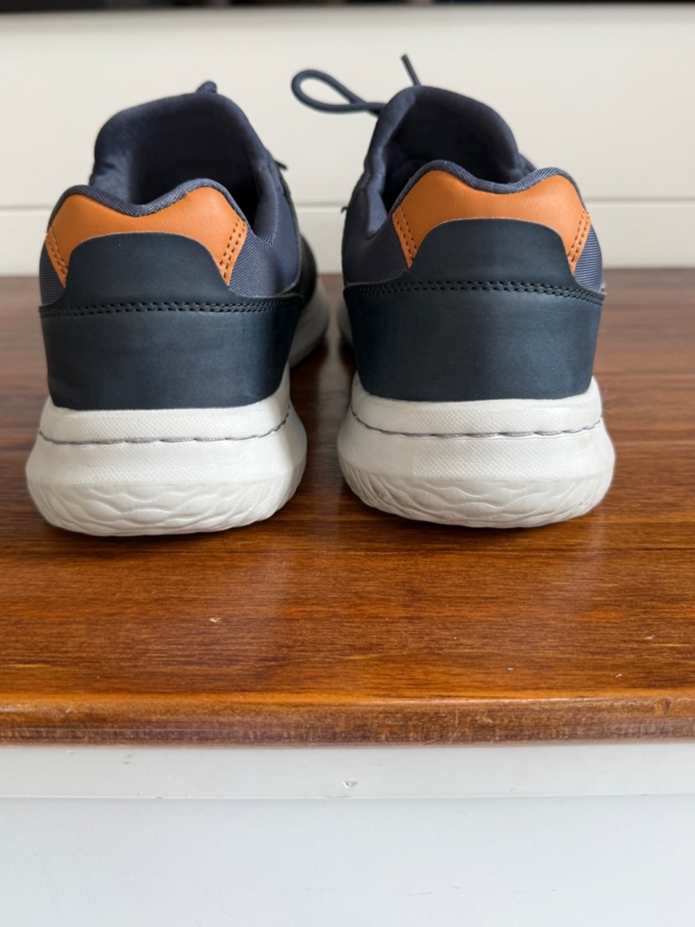 Skechers Men’s Size 9 Navy Memory Foam Sneakers Lightweight Comfort Shoes - Picture 4 of 7